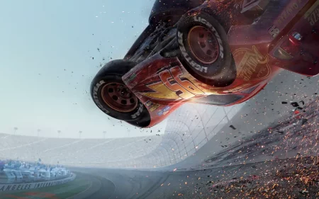 Flash McQueen reprend la route : ce que l&rsquo;on sait sur Cars 4